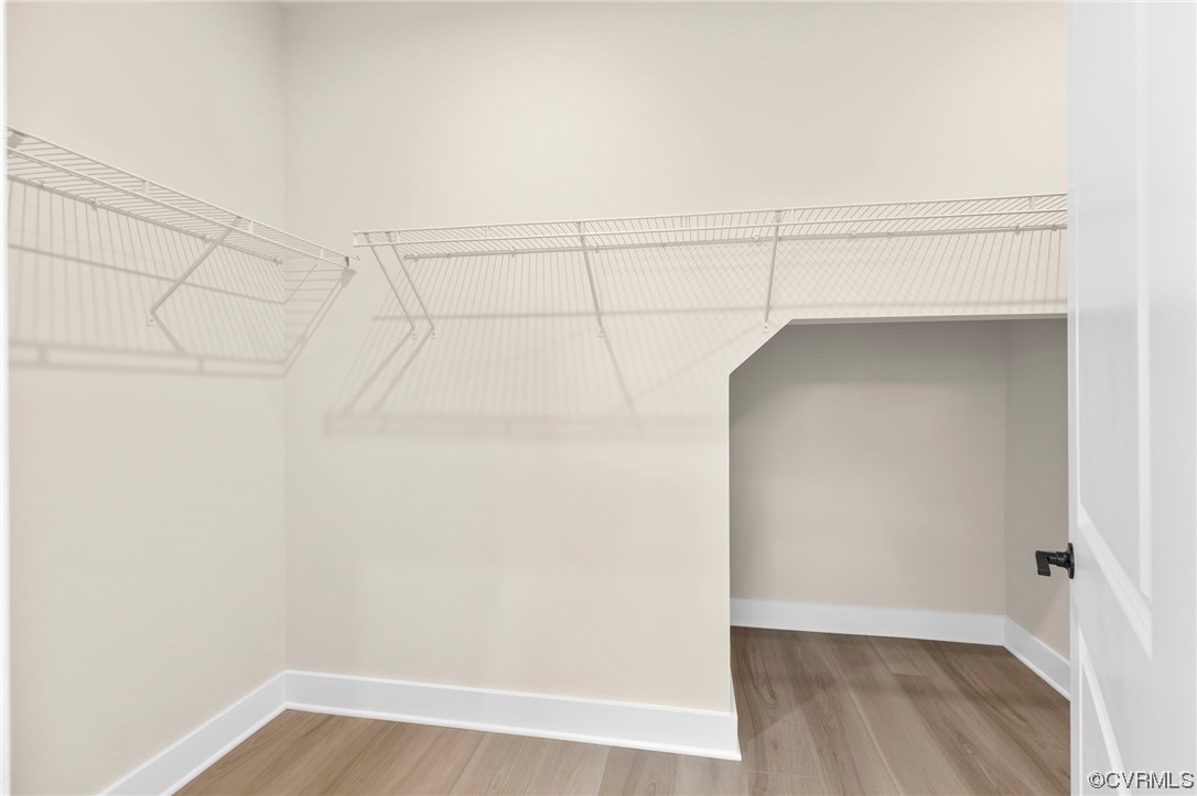 16112 Woodland Cove Ct