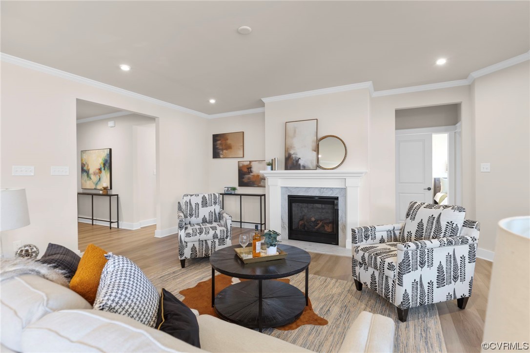 16112 Woodland Cove Ct