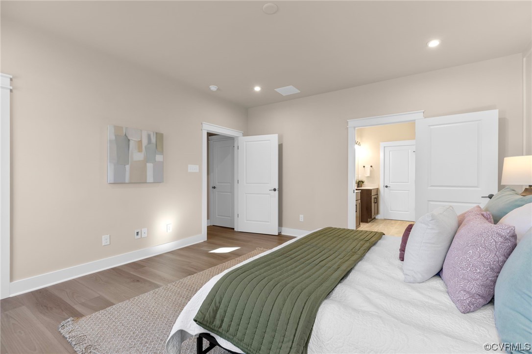 16112 Woodland Cove Ct