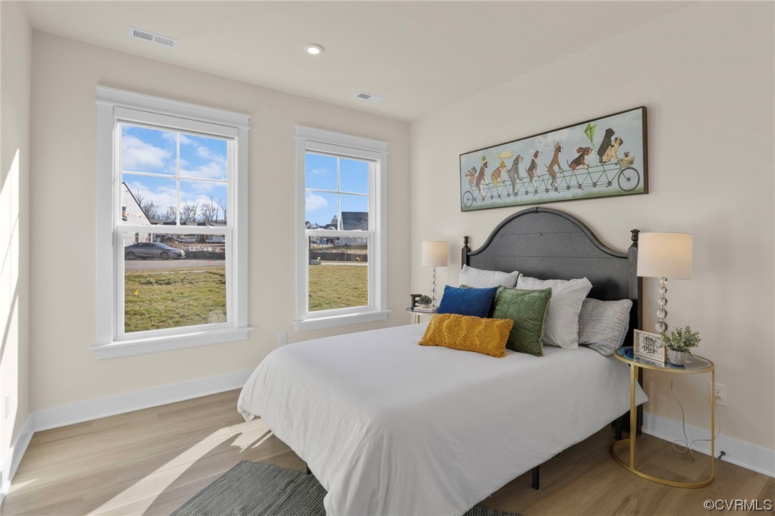 16112 Woodland Cove Ct