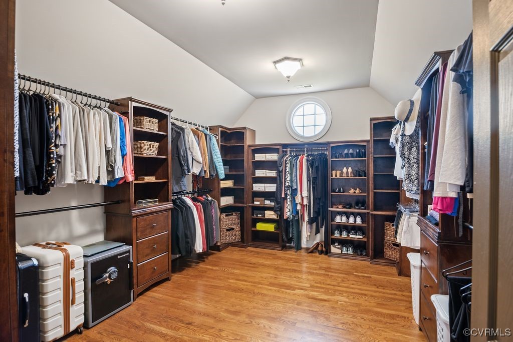 1346 Autumn Breeze Dr