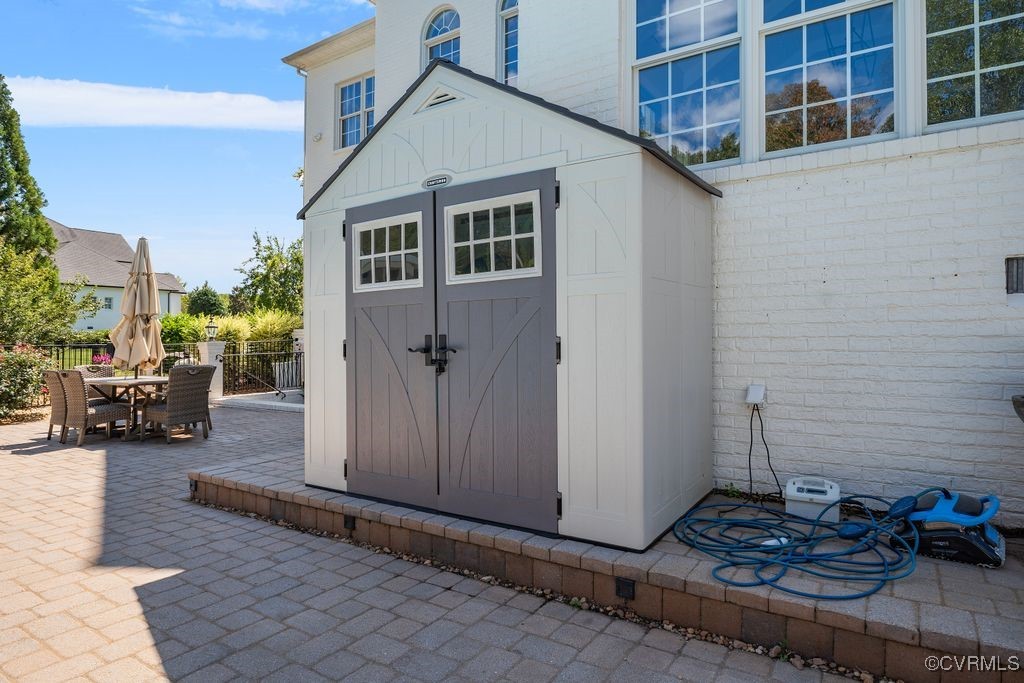 1346 Autumn Breeze Dr