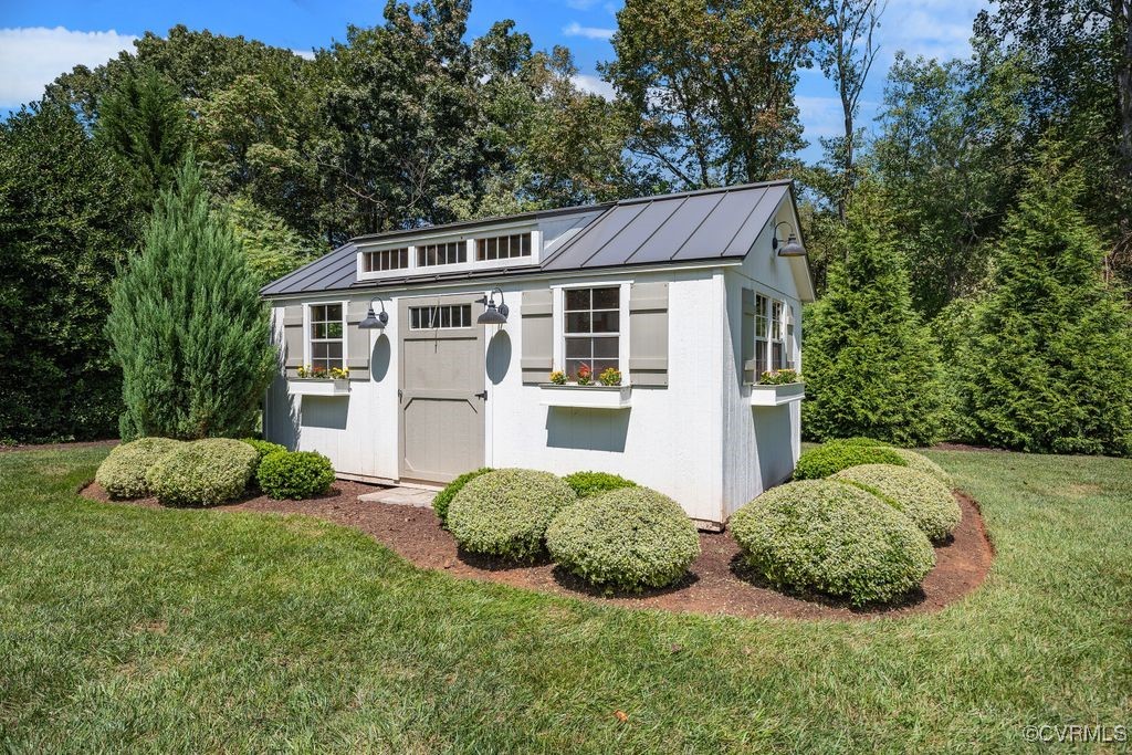 1346 Autumn Breeze Dr