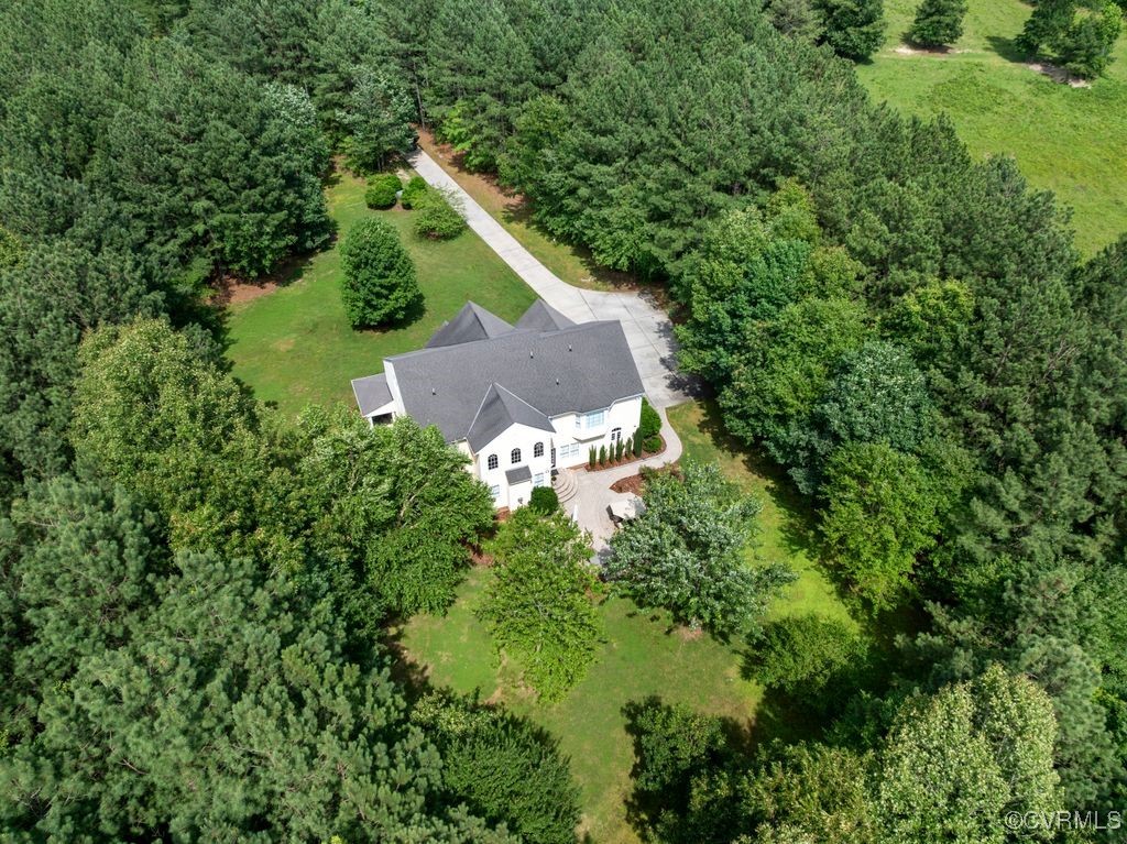 8612 Beaver Bridge Rd