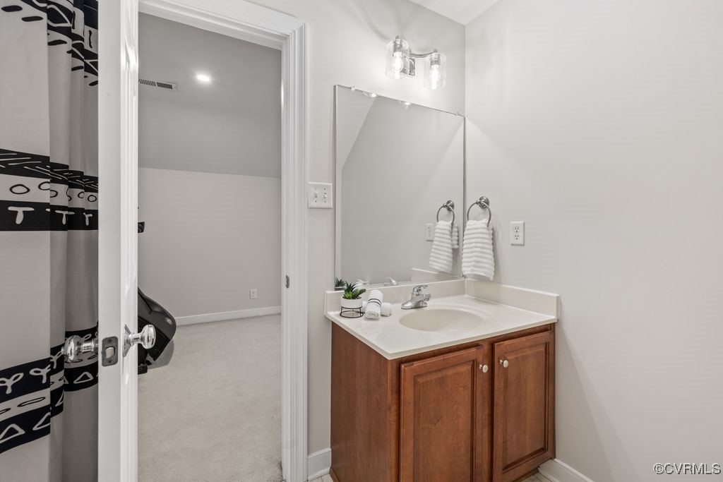 14142 Kings Farm Ct