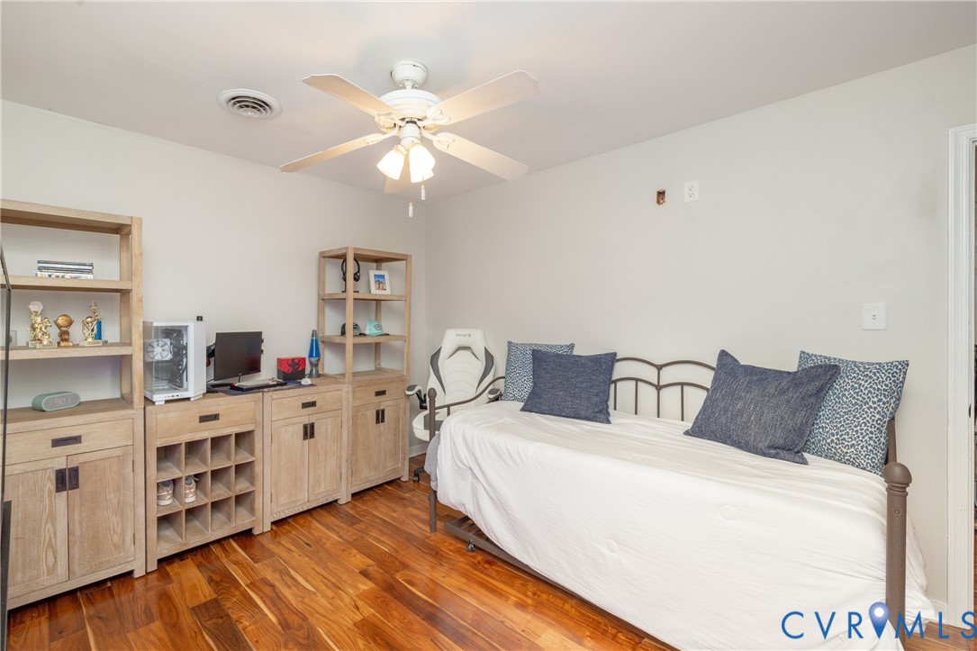 4201 Hunters Ridge Dr