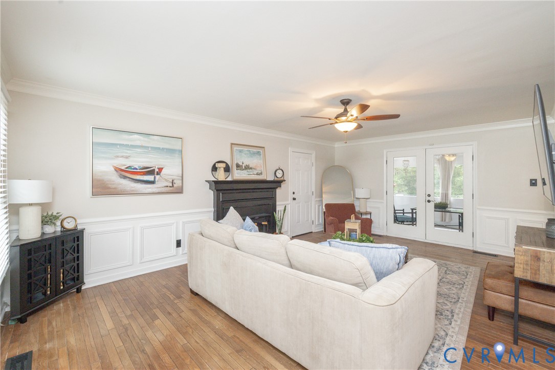 4201 Hunters Ridge Dr