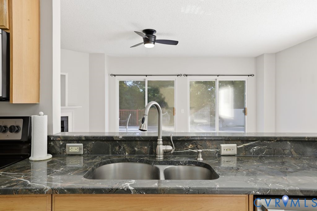 301 Beacon Ridge Dr Unit#109