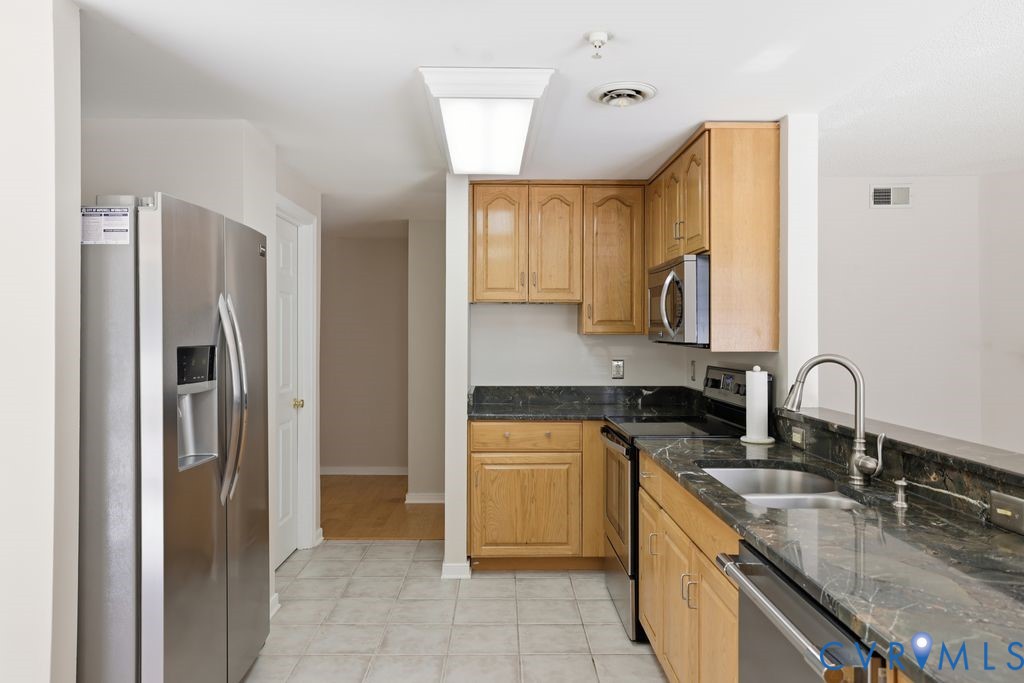 301 Beacon Ridge Dr Unit#109