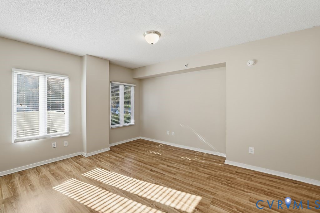 301 Beacon Ridge Dr Unit#109