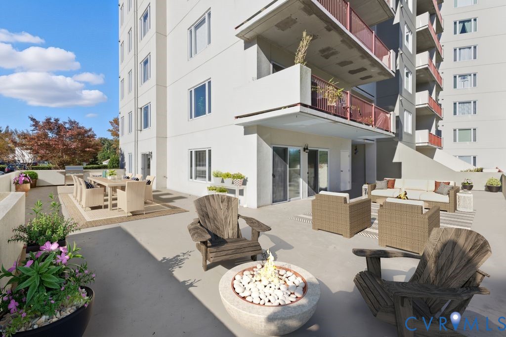 301 Beacon Ridge Dr Unit#109