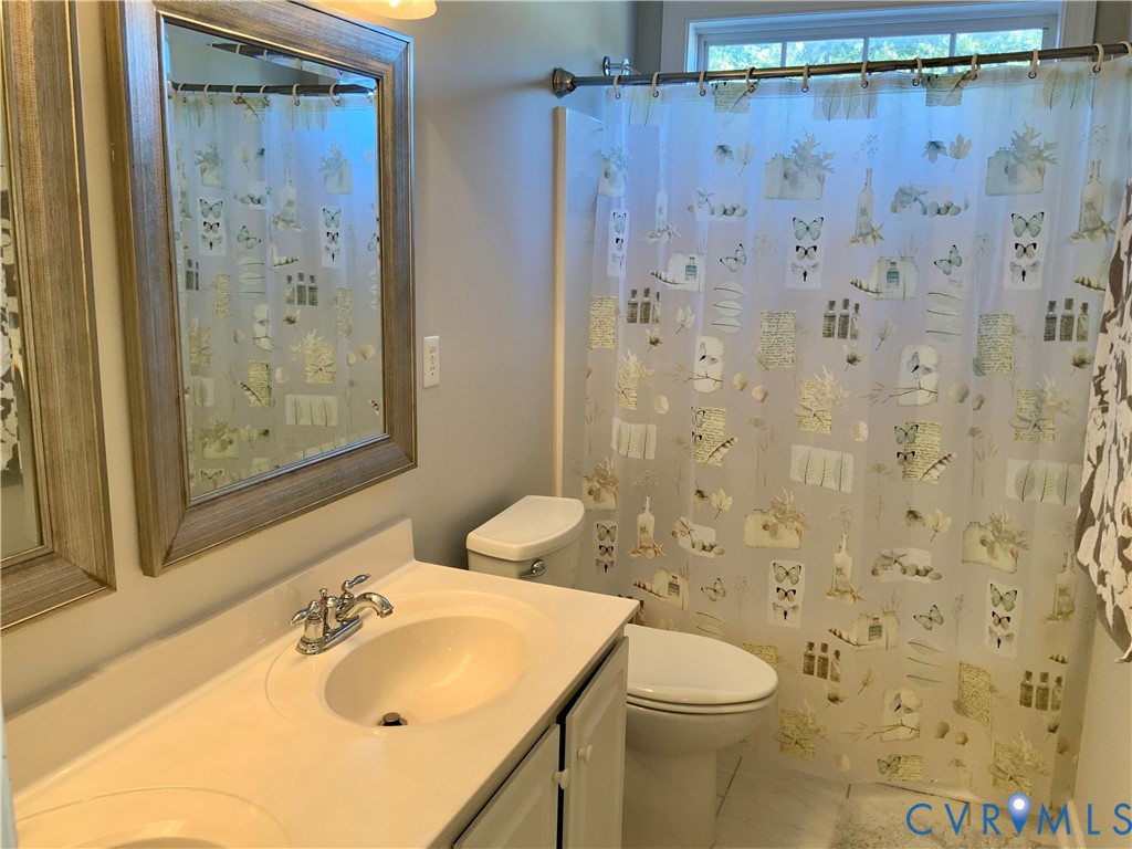 15801 Hampton Summit Ln