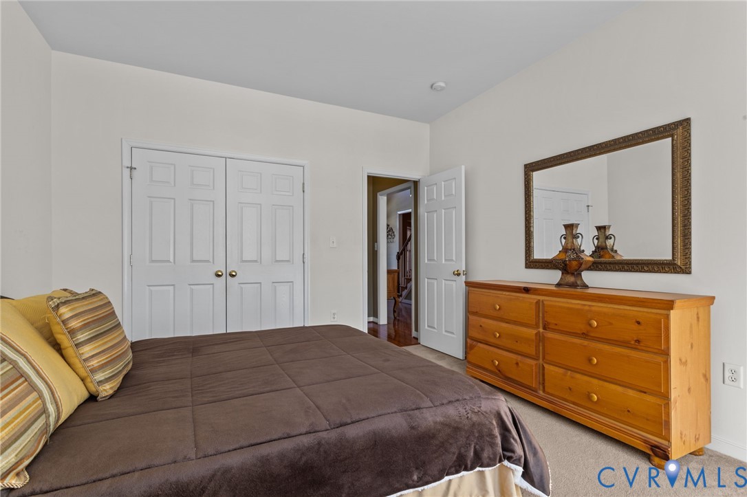 11007 Wooferton Ct