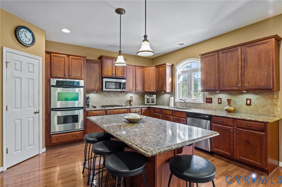 11007 Wooferton Ct