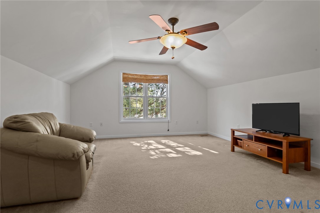 11007 Wooferton Ct