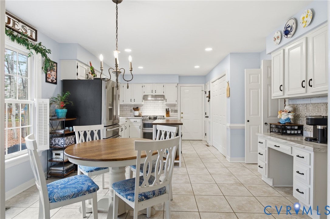 302 Ashtree Pl