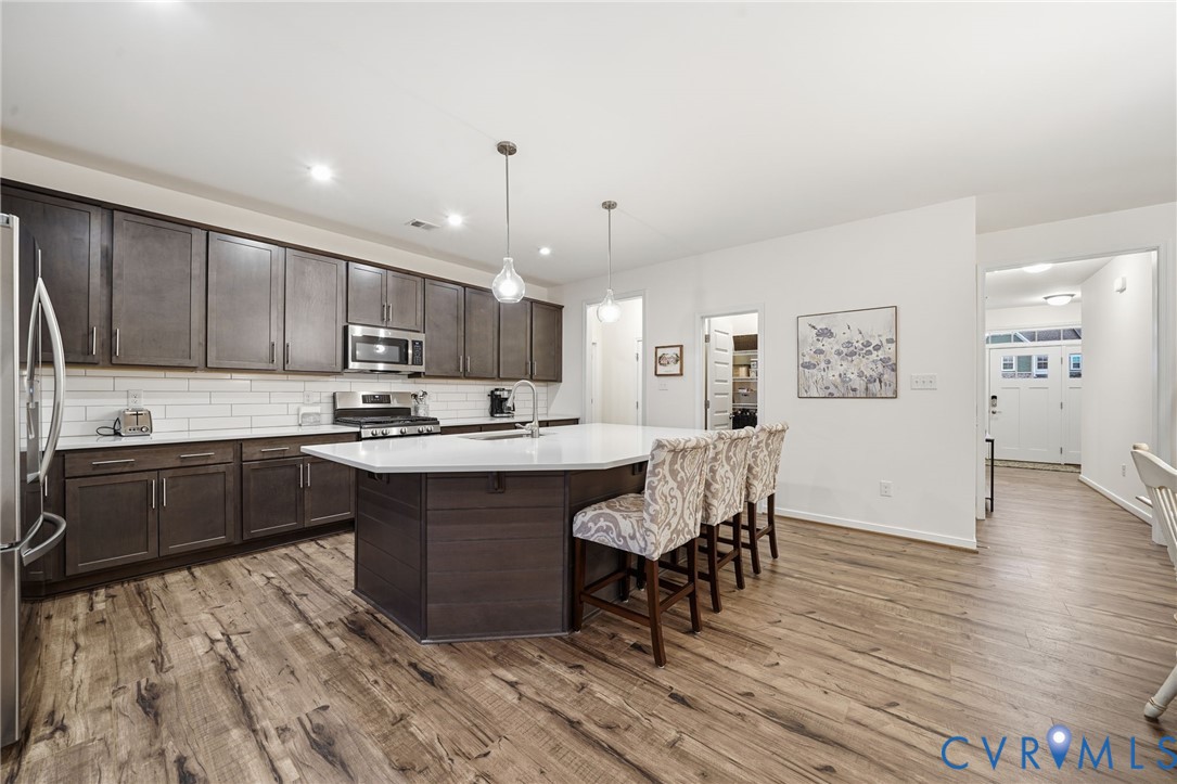 9204 Cerulean Pl