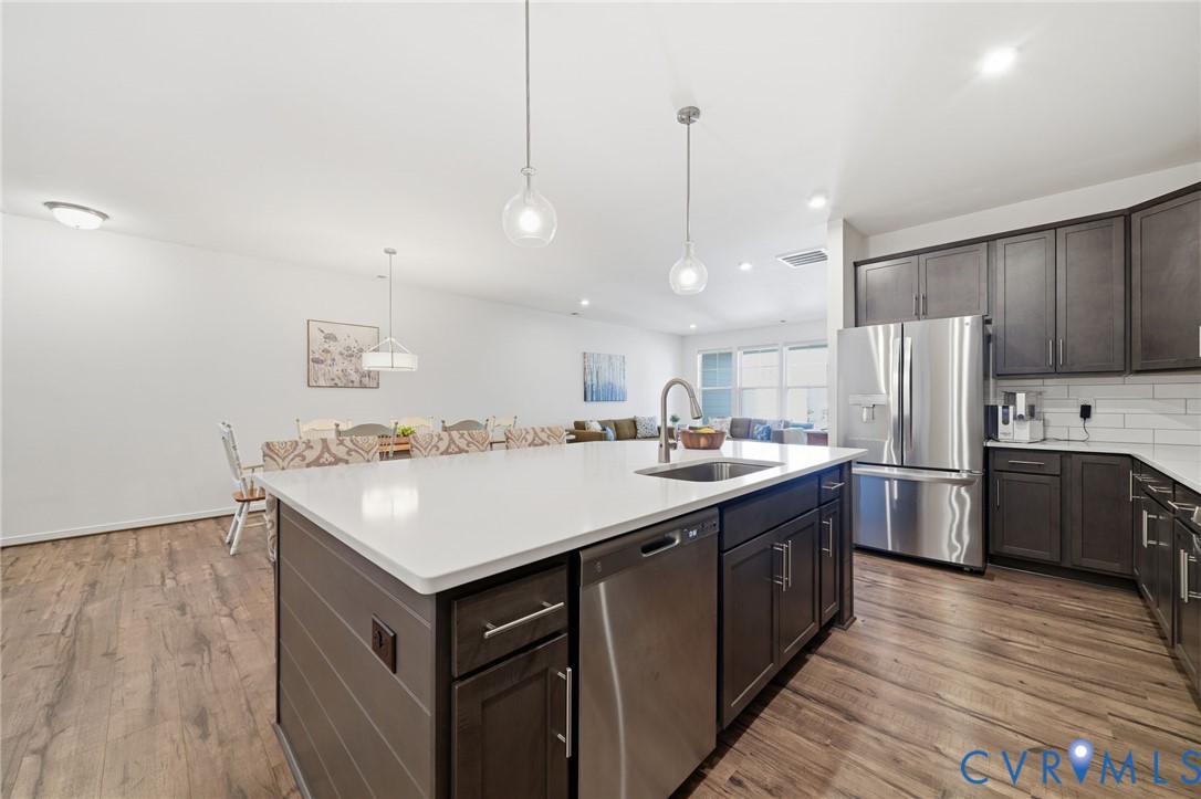 9204 Cerulean Pl