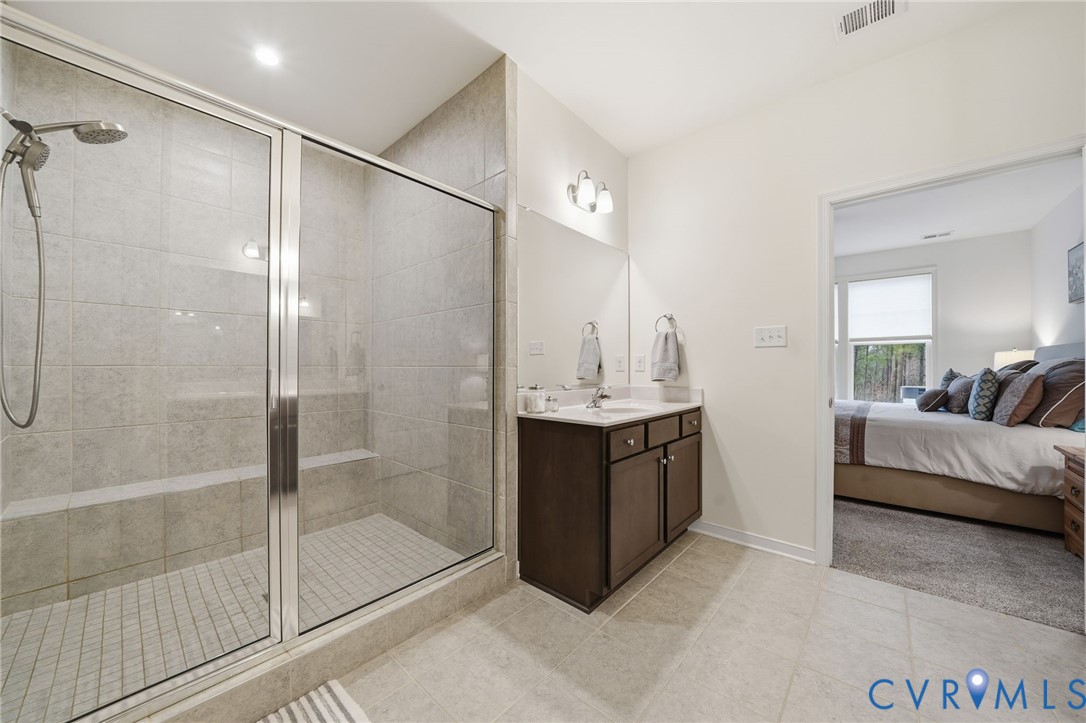 9204 Cerulean Pl