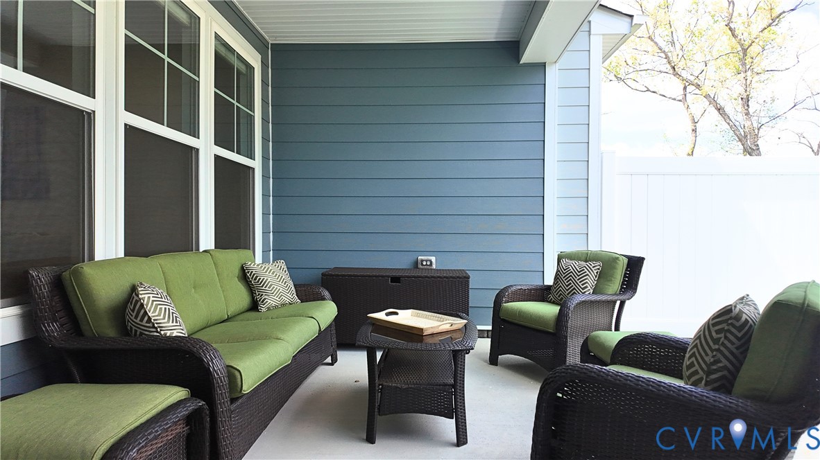 9204 Cerulean Pl