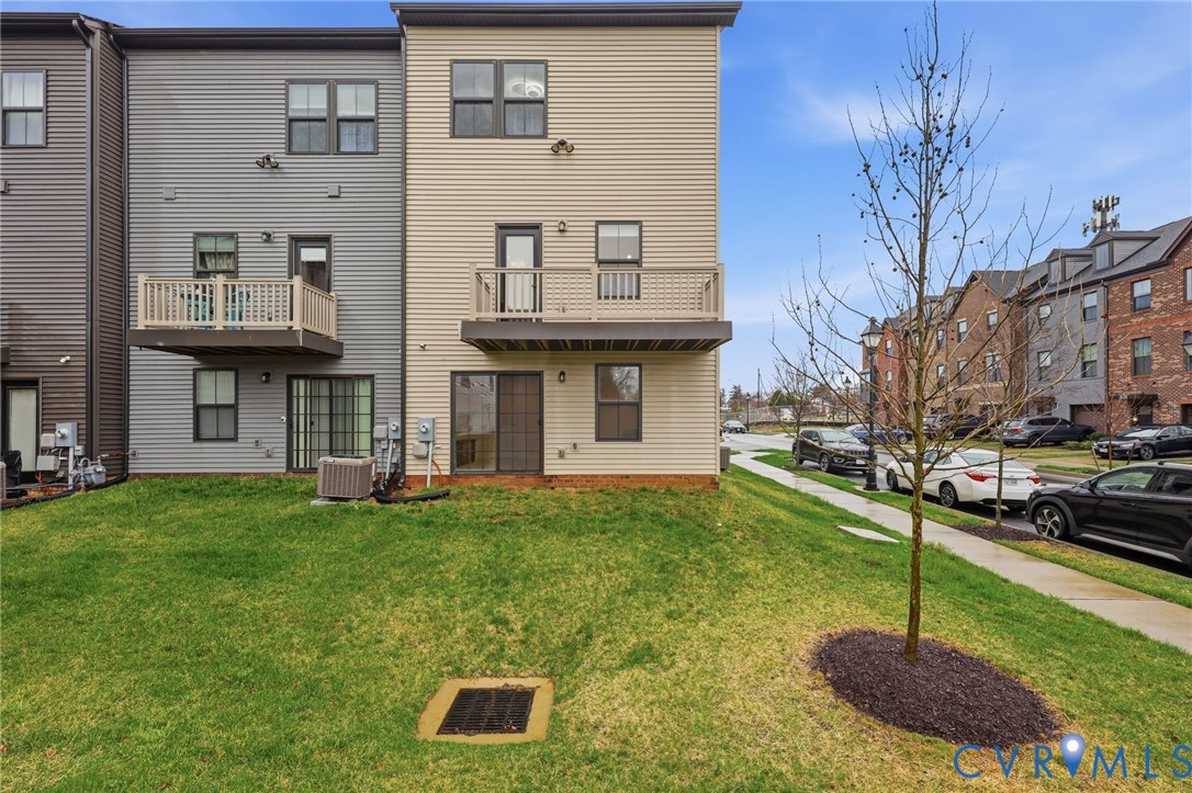 2000 Tobacco Mill St