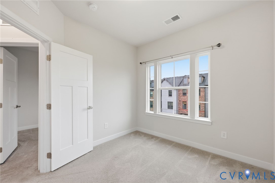 2000 Tobacco Mill St