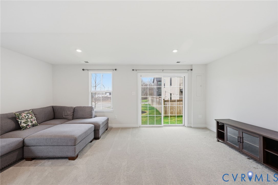 2000 Tobacco Mill St