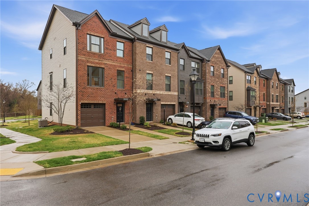 2000 Tobacco Mill St