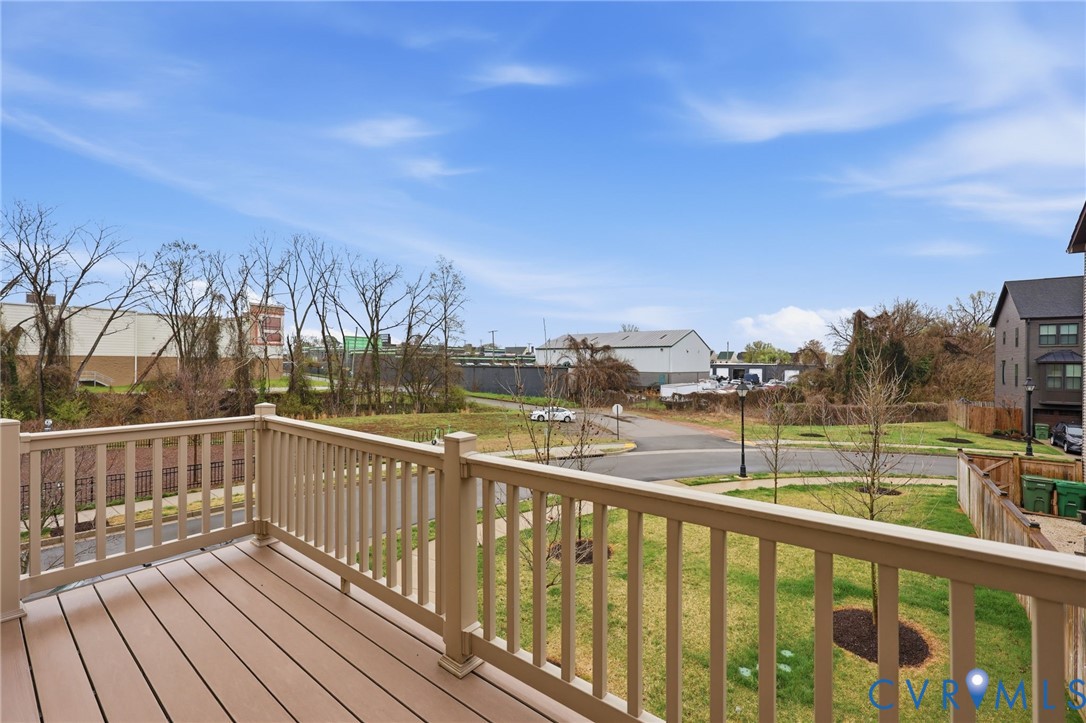 2000 Tobacco Mill St