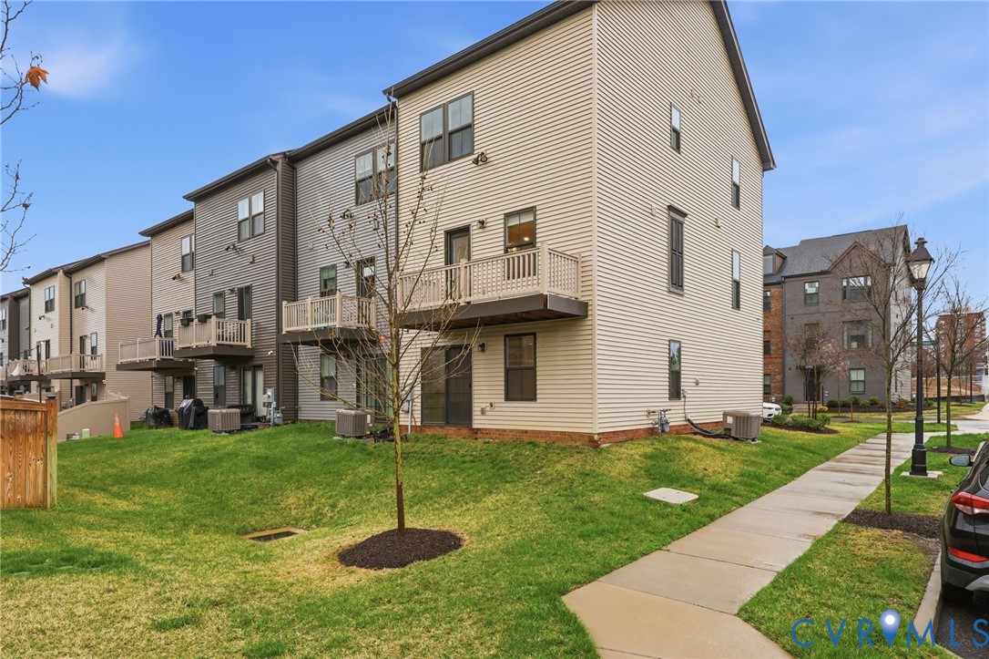 2000 Tobacco Mill St