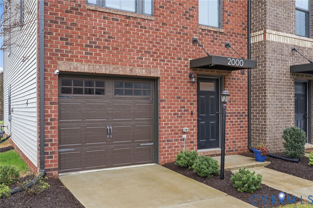 2000 Tobacco Mill St