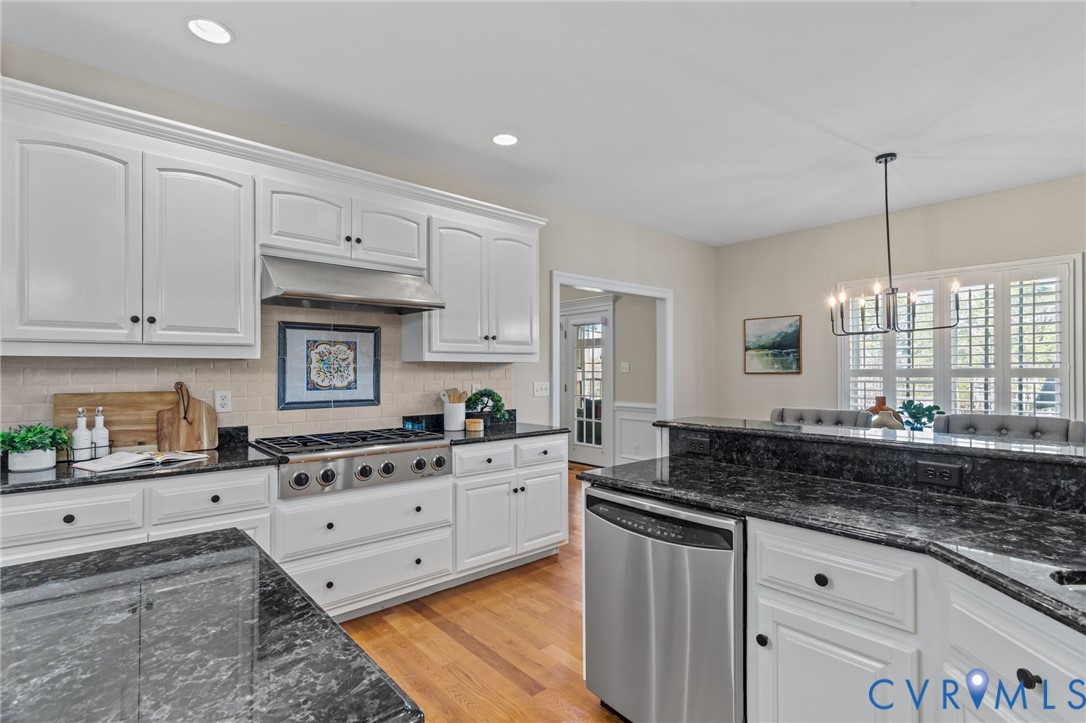 16126 Founders Bridge Ter