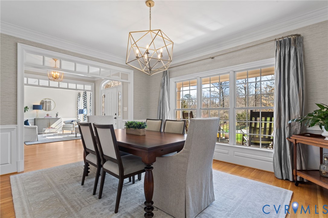 3230 Queens Grant Dr