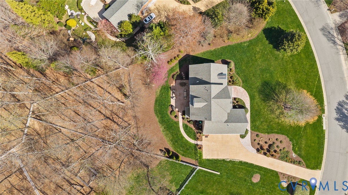 3230 Queens Grant Dr