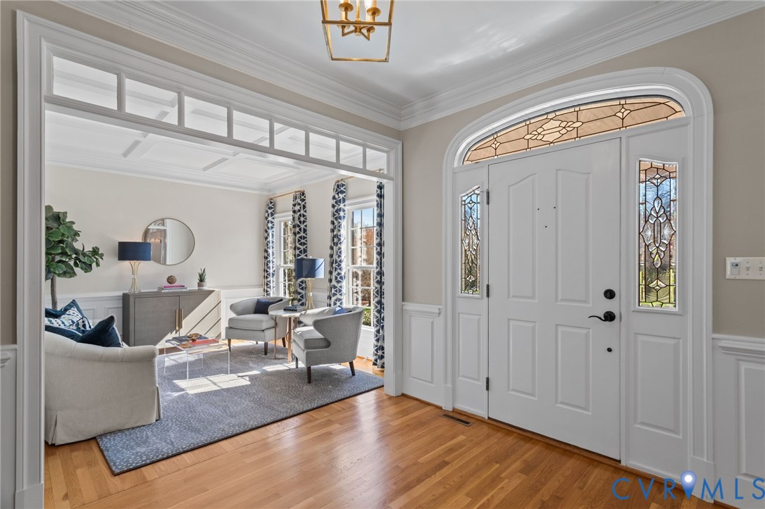 3230 Queens Grant Dr