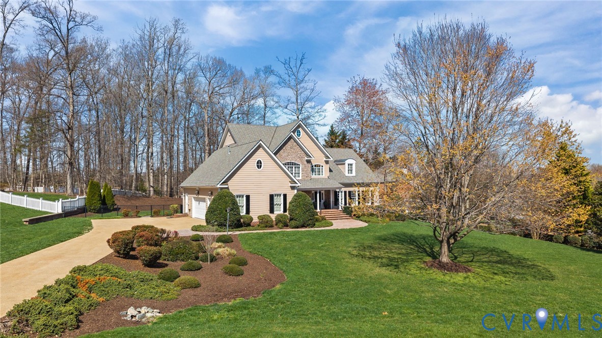 3230 Queens Grant Dr