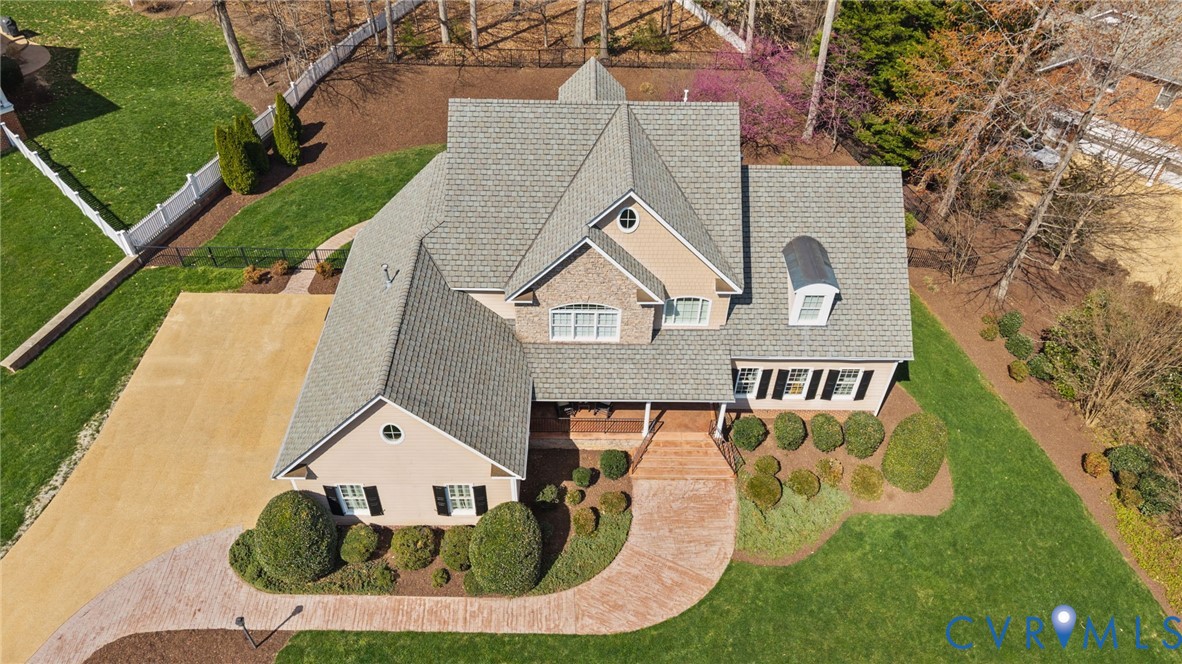 3230 Queens Grant Dr