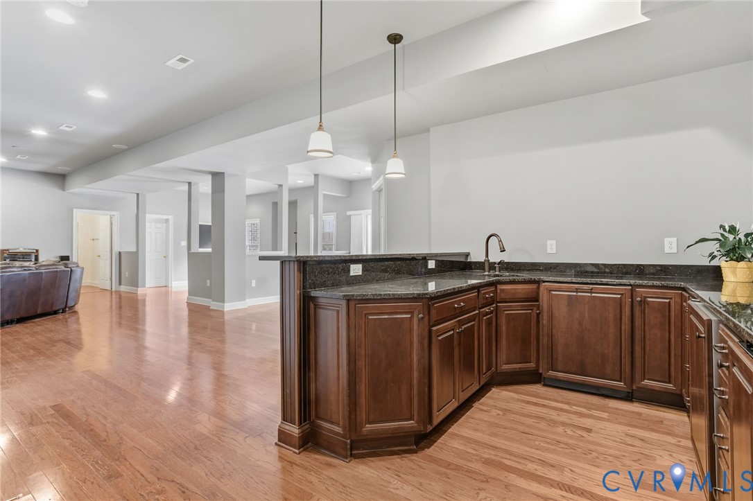 3100 Sodbury Ct