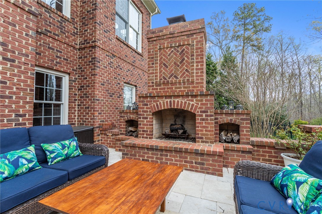 3100 Sodbury Ct