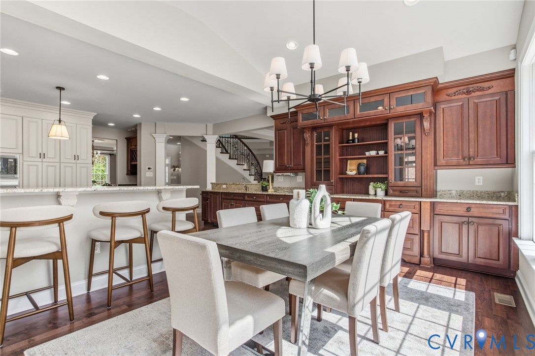 3100 Sodbury Ct