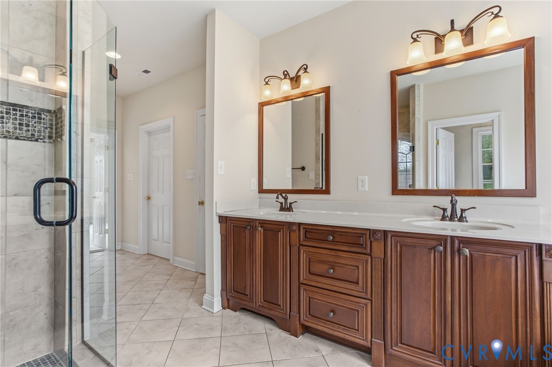 3100 Sodbury Ct