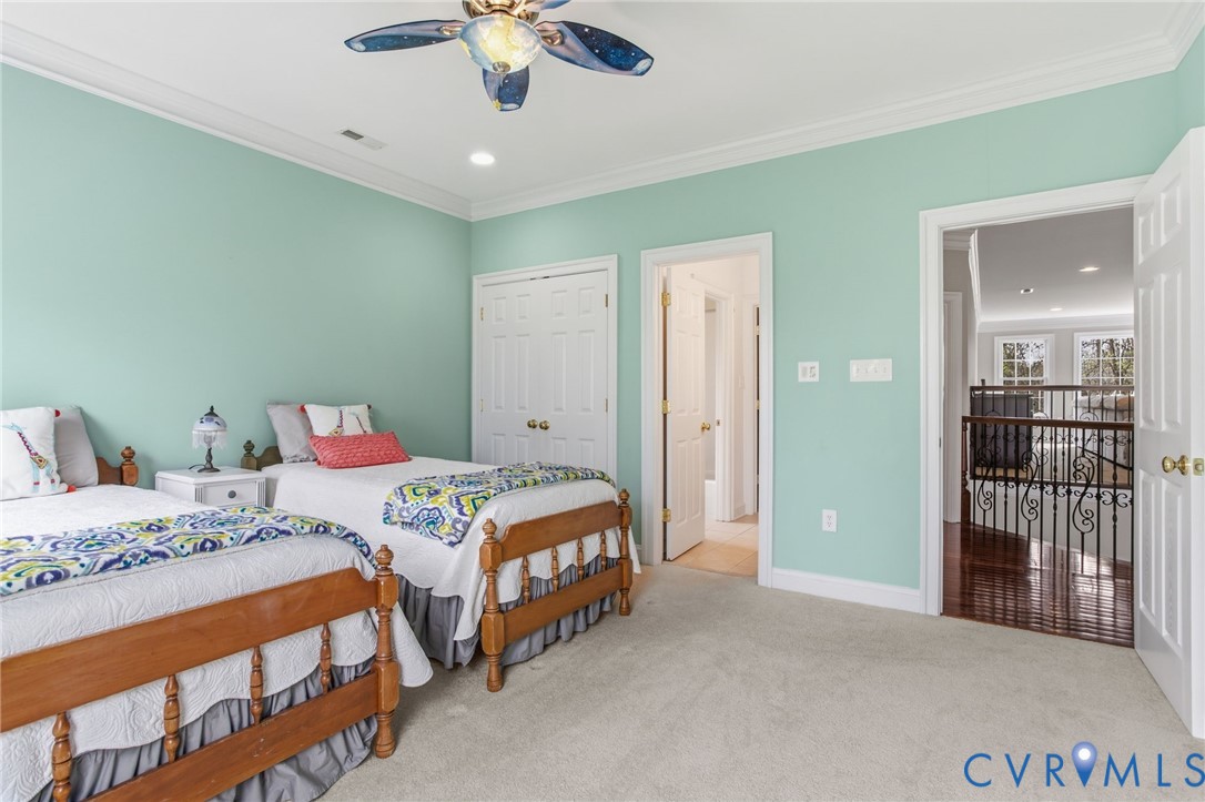 3100 Sodbury Ct