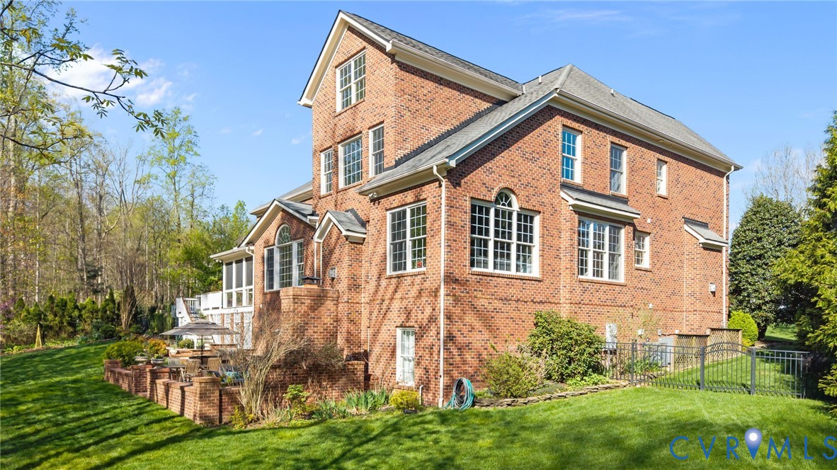 3100 Sodbury Ct