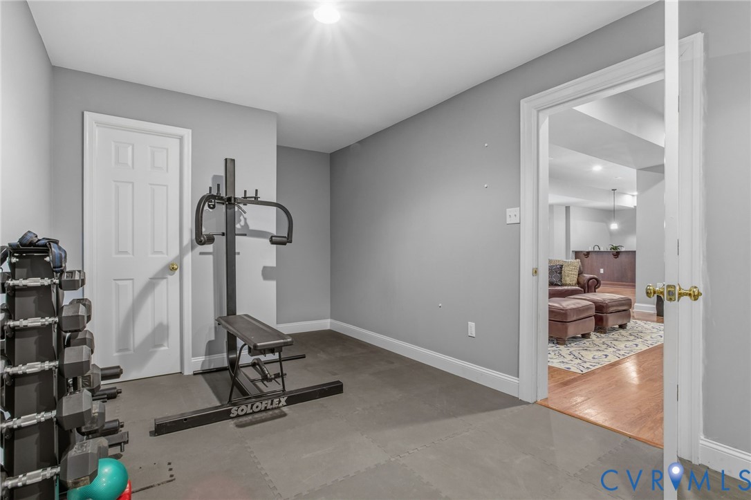 3100 Sodbury Ct