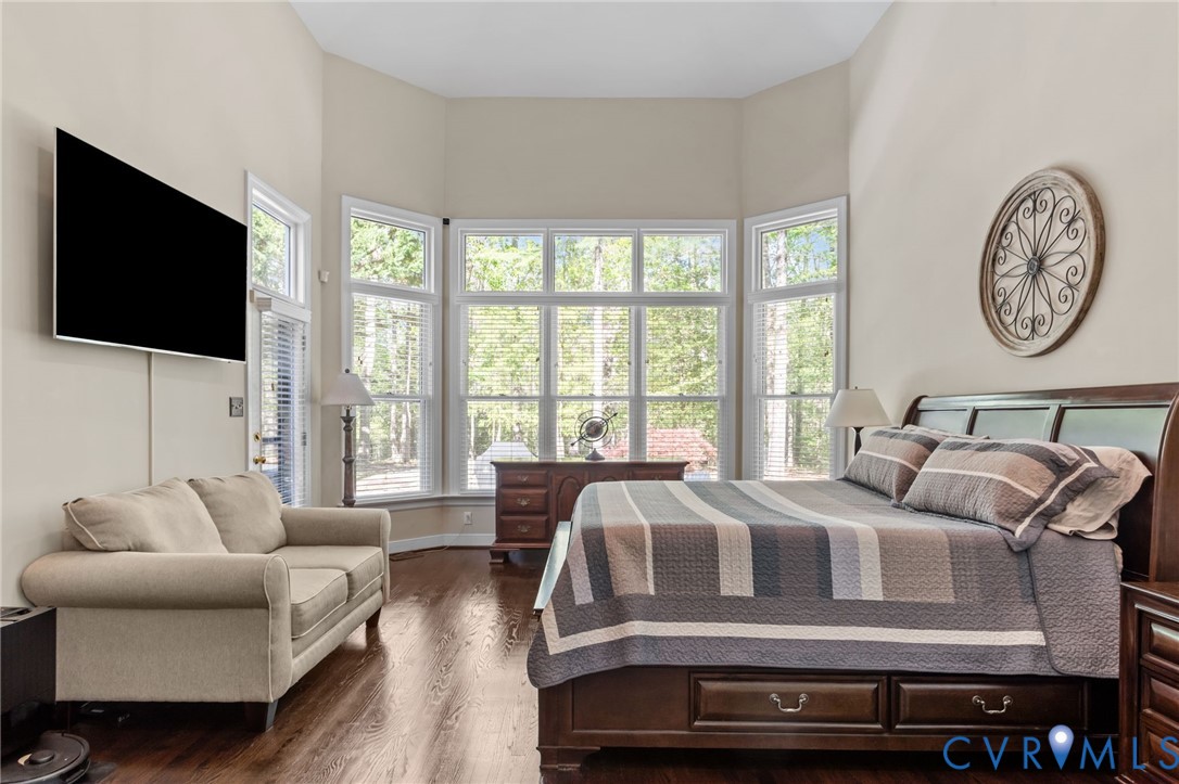 1952 Huguenot Hundred Dr