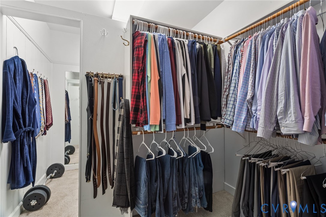 1952 Huguenot Hundred Dr