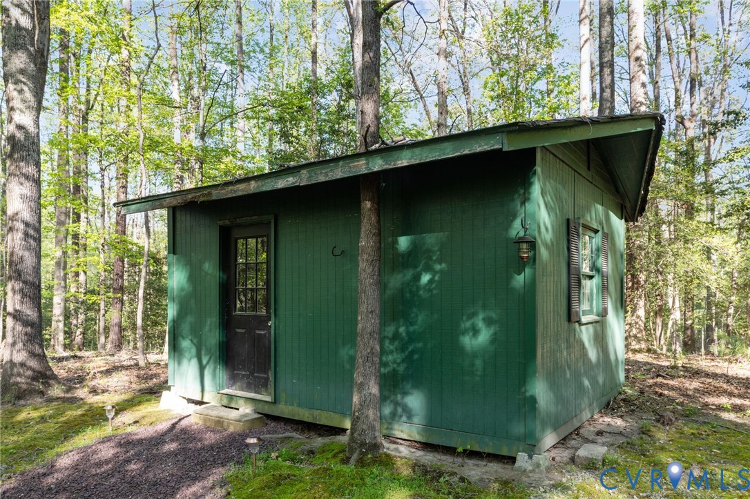 1952 Huguenot Hundred Dr