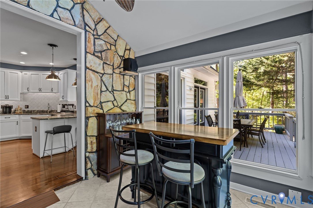 1952 Huguenot Hundred Dr