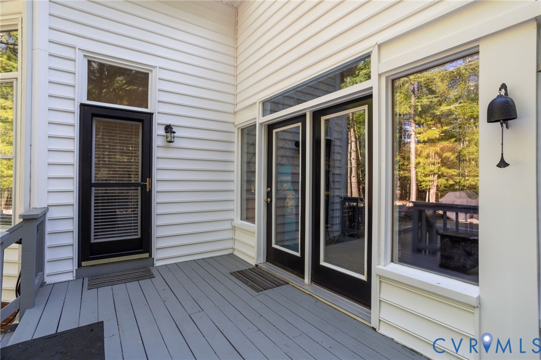 1952 Huguenot Hundred Dr