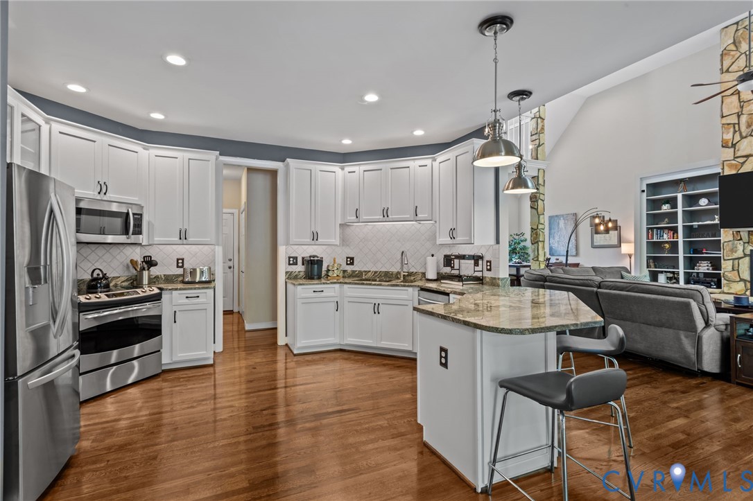 1952 Huguenot Hundred Dr